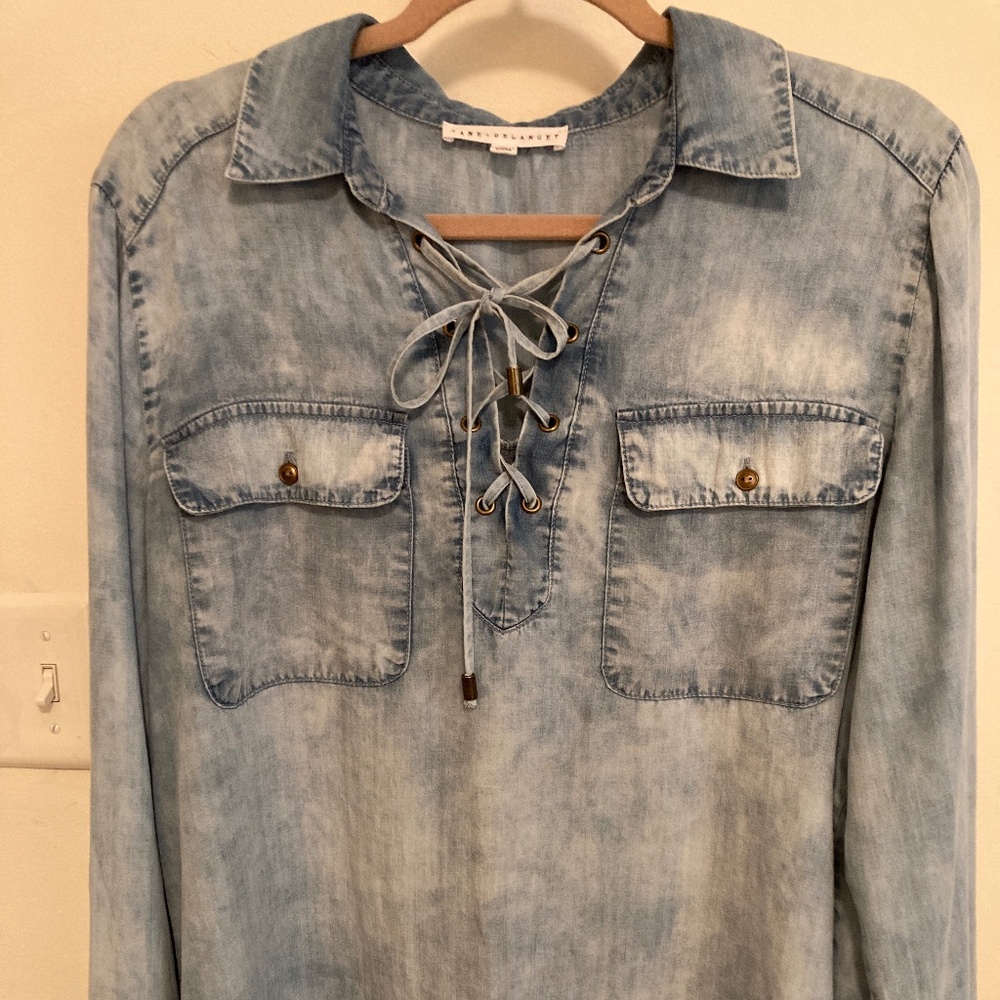 Jane & Delancey Denim look Top Size L